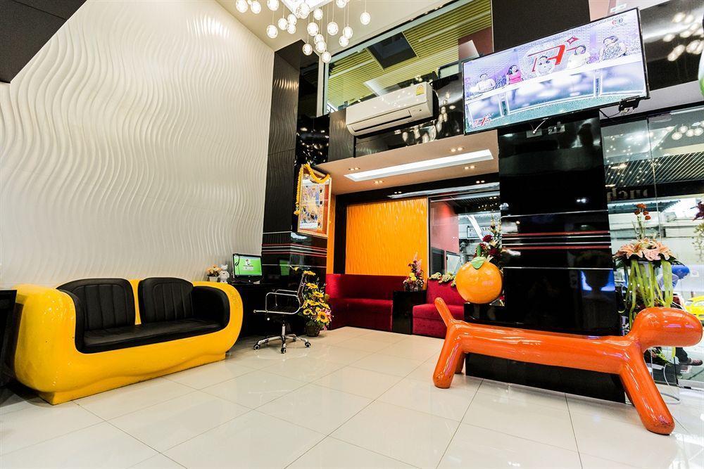 בנגקוק Le Touche Hotel מראה חיצוני תמונה
