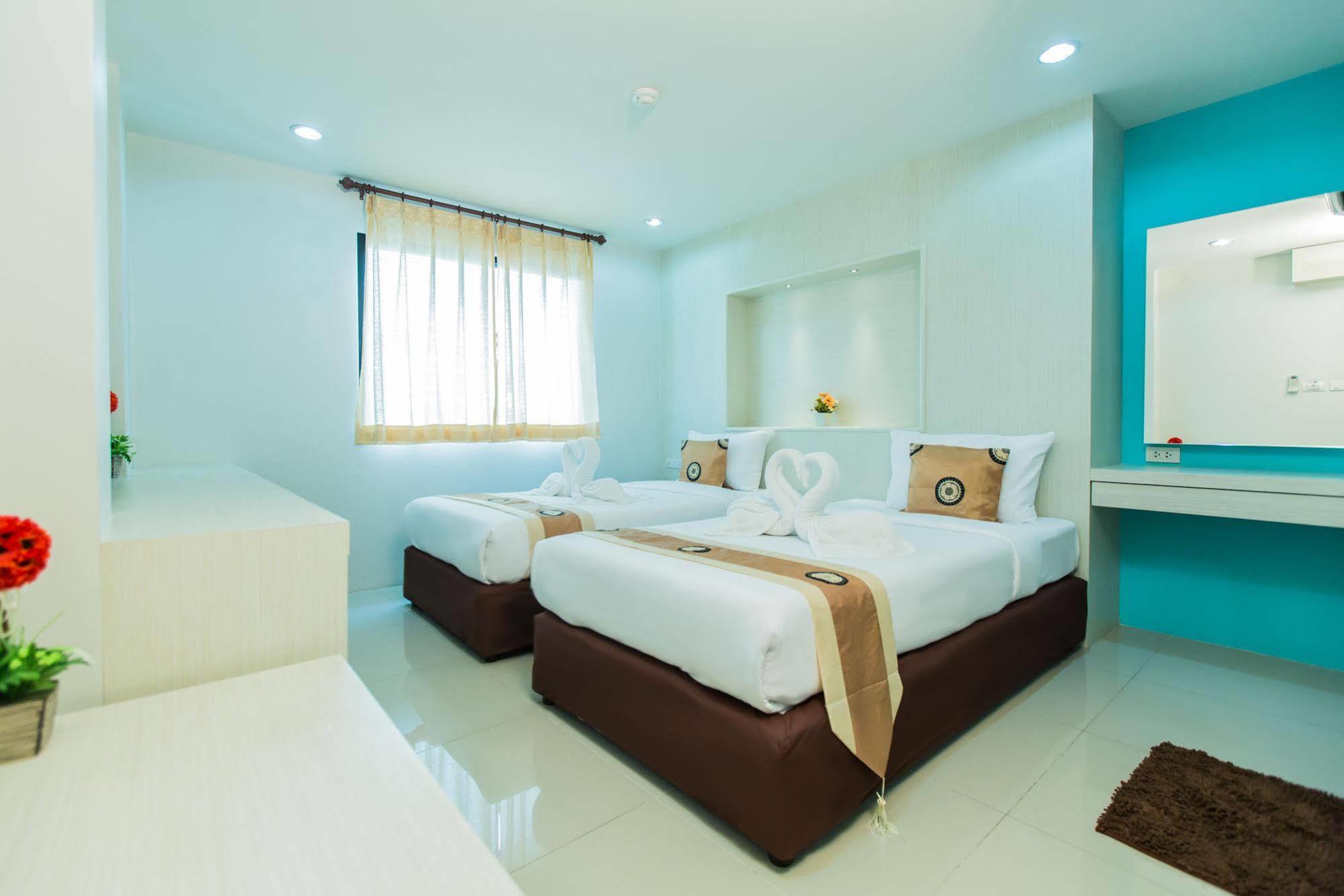 בנגקוק Le Touche Hotel מראה חיצוני תמונה